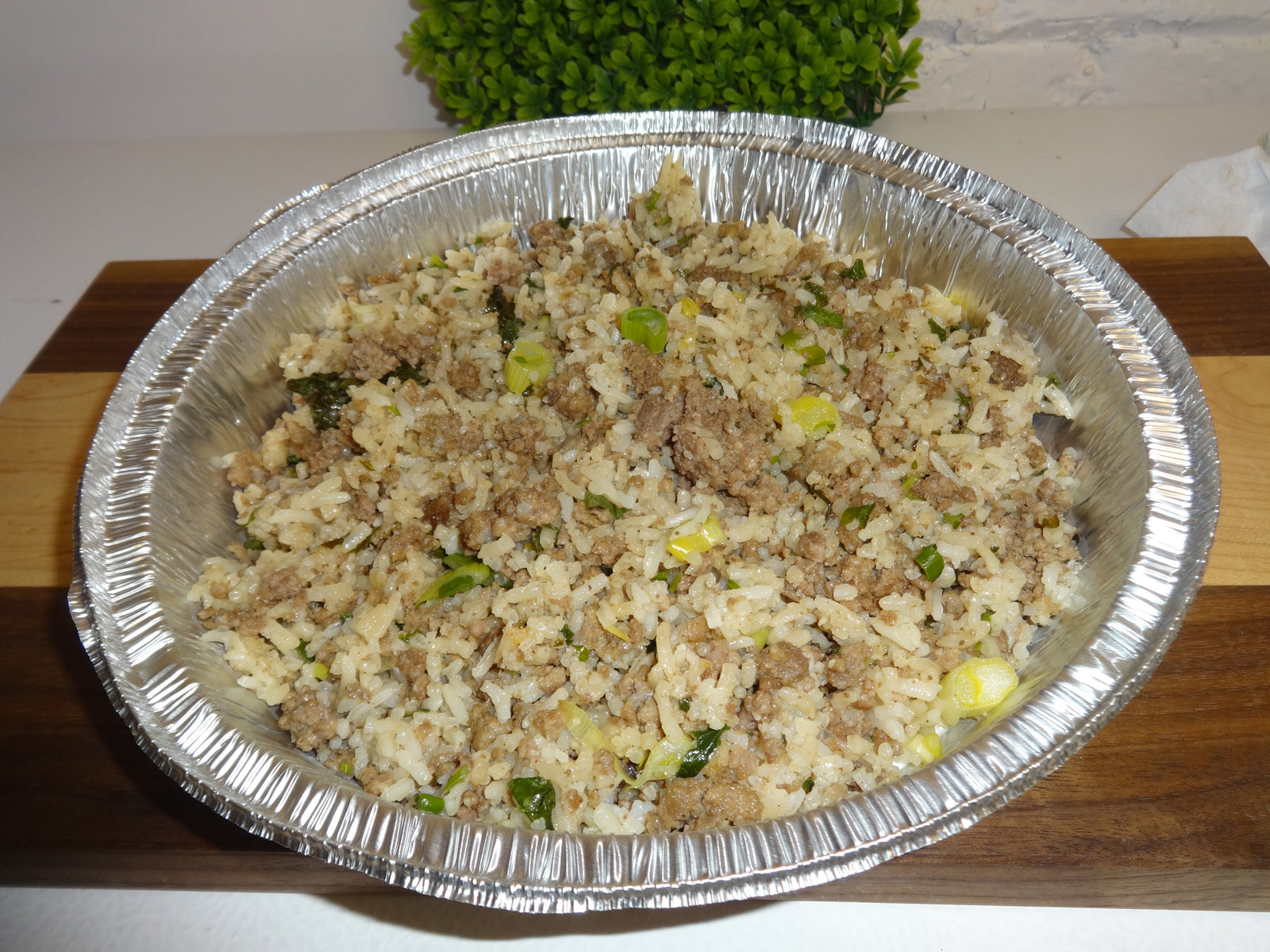 Beef and cilantro rice bowl Tray (serves 6)