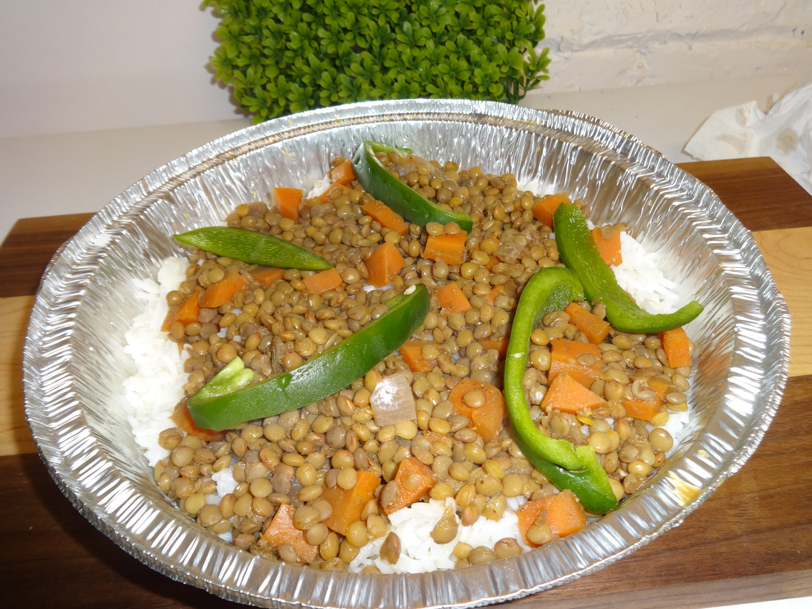 Lentils and Rice bowl tray (Serves 6-8)