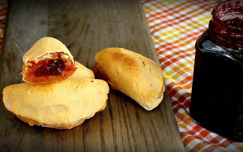 Guava & Cream Cheese - Cassava